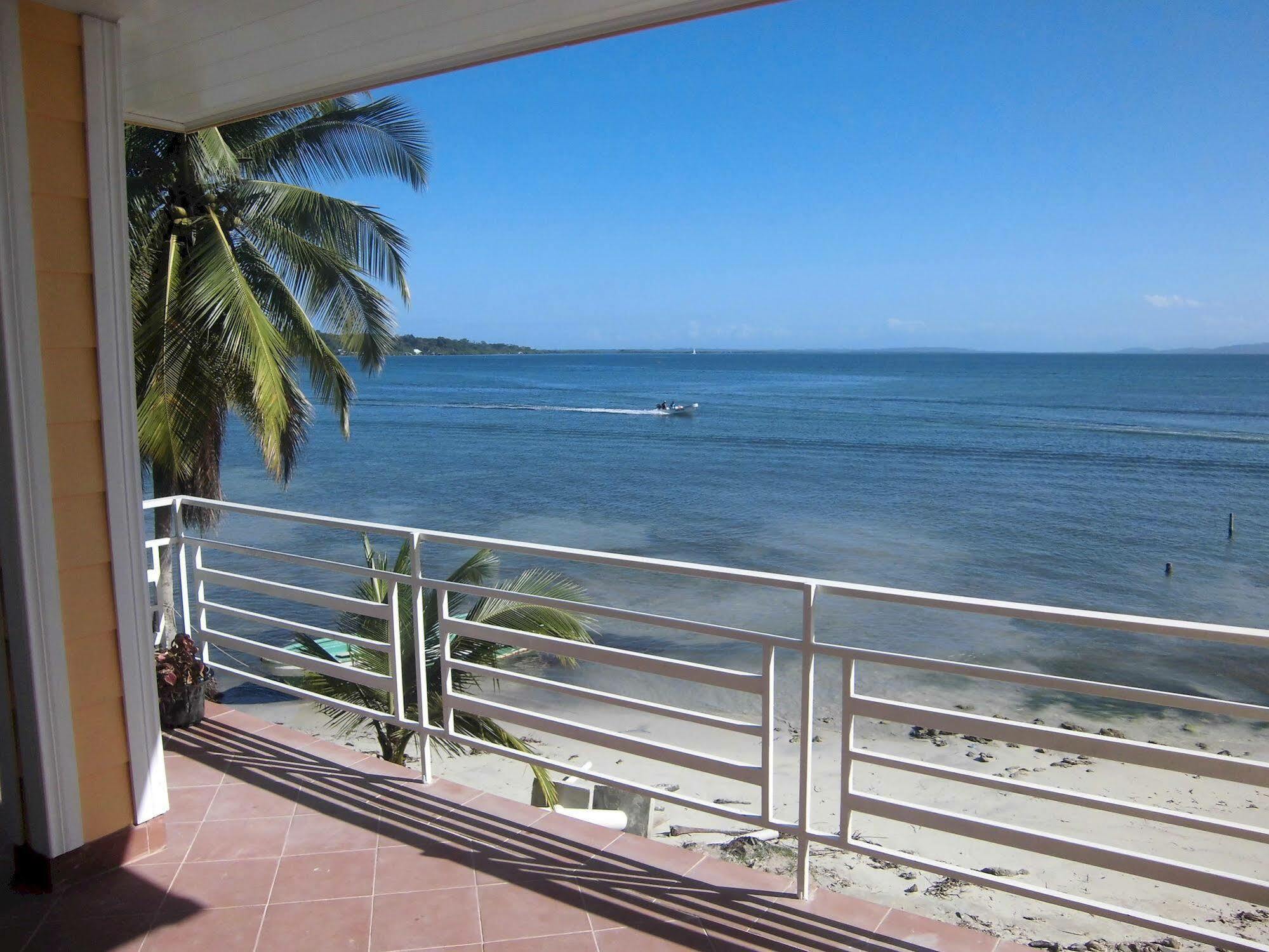Kevin Kondos Bocas del Toro Extérieur photo